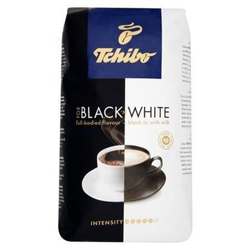 Tchibo Black &amp; White 1 kg-os szemeskávé erős feketének vagy tejes italokhoz