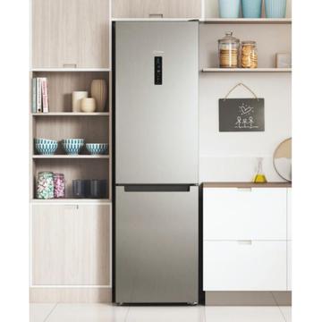 Indesit INFC9 TT33X alulfagyasztós hűtő