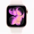 Kép 2/3 - Apple Watch S11 GPS-es (42mm) rózsaarany alumínium tok, lágy rózsaszín S / M sportszíjas okosóra